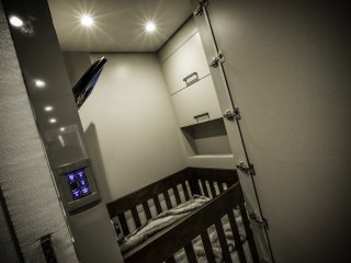 2432 Crib Alcove