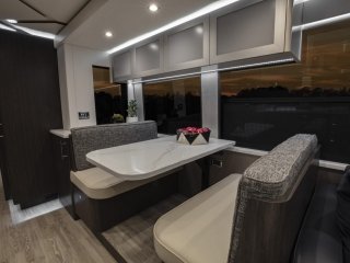 5W9A0099