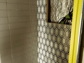 Shower 4a