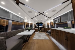 Featherlite Coaches Prevost 1159 salon looking forward