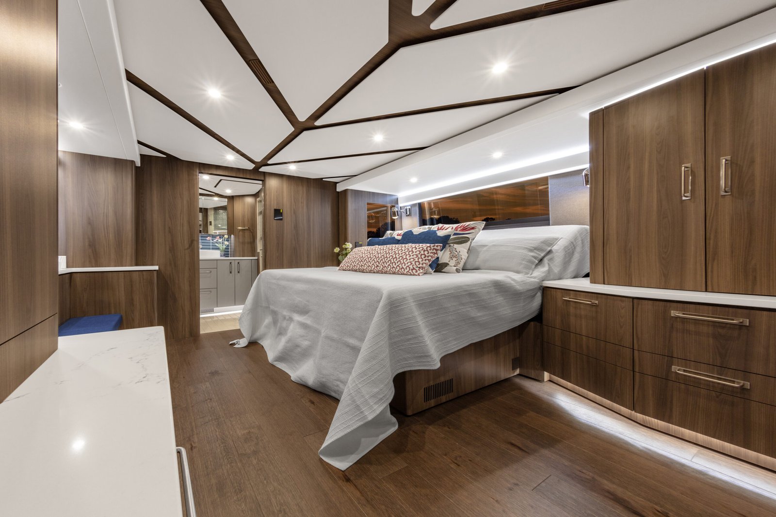 Stateroom Aft | Coach 1647 | Featherlite Coaches Prevost Quad Slide Motorhome