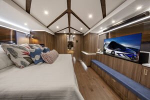 Stateroom Fwd | Coach 1647 | Featherlite Coaches Prevost Quad Slide Motorhome