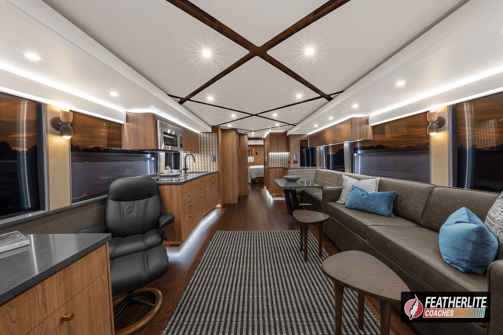 Power J-Booth dinette and Garrett leather sofa in the Durango salon