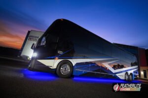 Featherlite Coaches Prevost 2026 Bath & Half Double Slide Motorhome