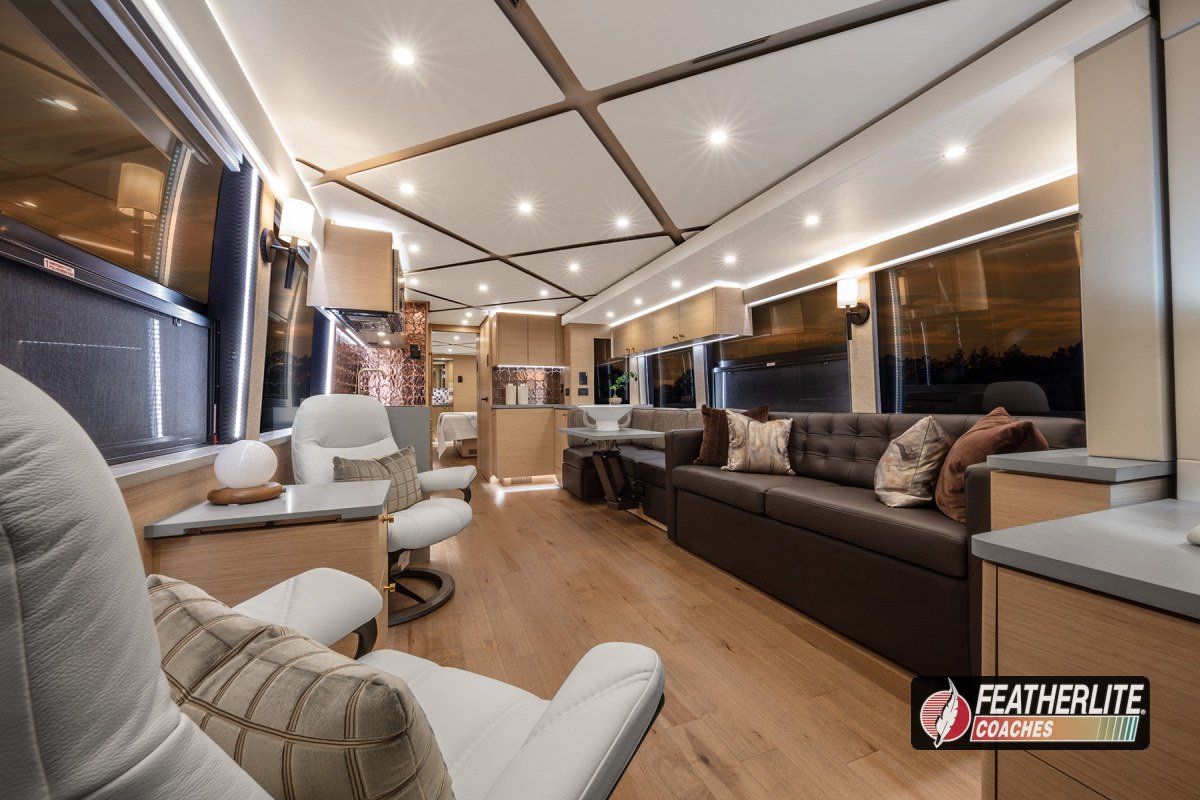 1901 Palisades Featherlite Prevost Double Slide Luxruy Motorhome - Salon - 1 Featherlite Coaches Prevost 2026 Bath & Half Double Slide Motorhome