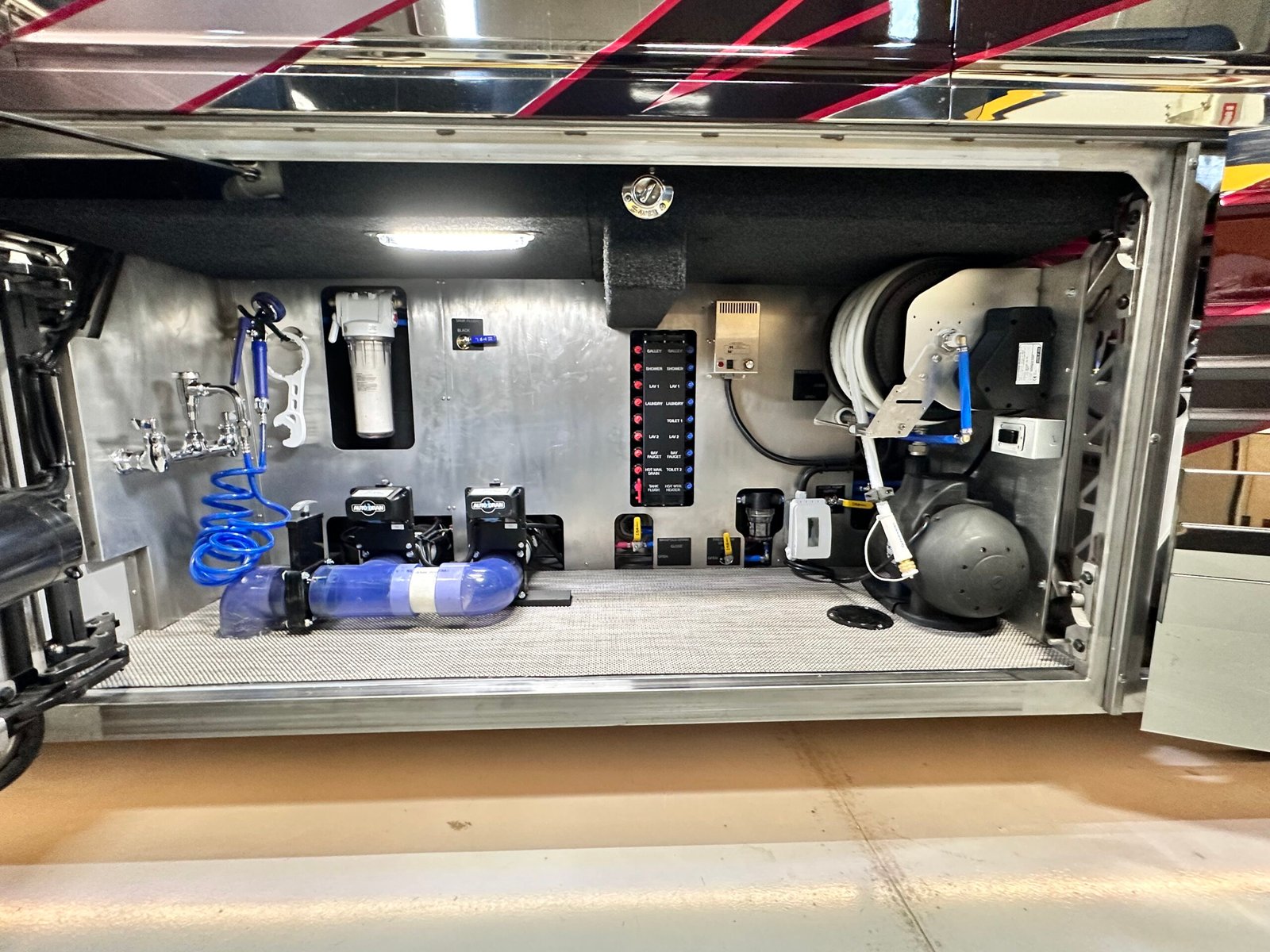 Plumbing Bay | Coach 1819 "Misano" | Featherlite Coaches Prevost Motorhome| Featherlite Coaches Prevost Motorhome